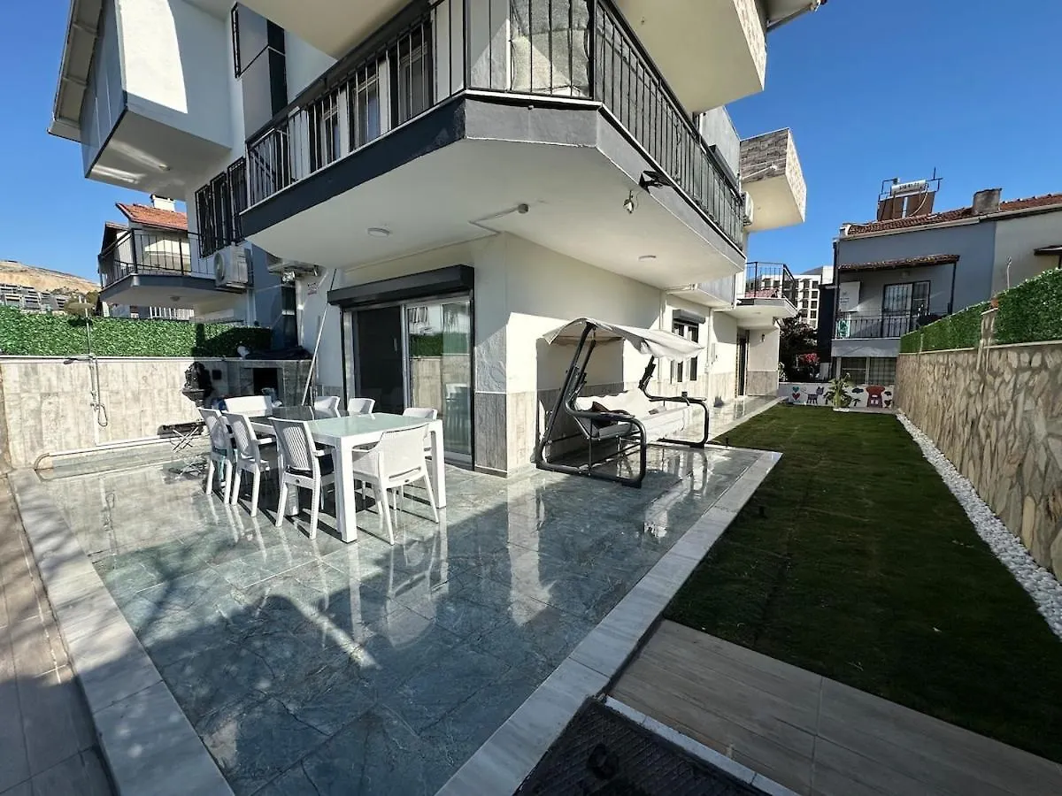 Villa With Private Pool Kusadası